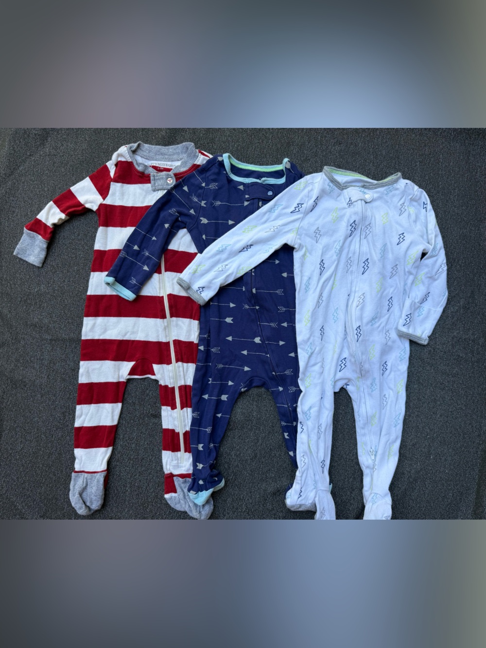 Burt’s Bees & Cloud Island Boys 6-9M Footie Pajamas